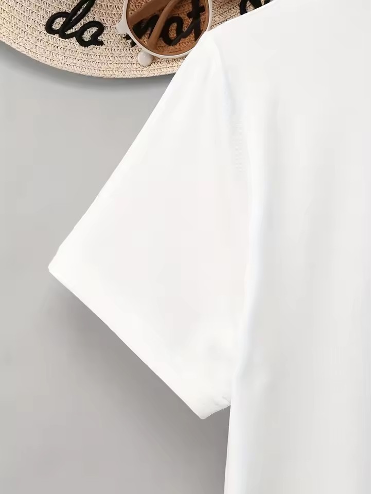 Camiseta Gráfica de Moda con E - Summer Clothing In Paris reseña y precio