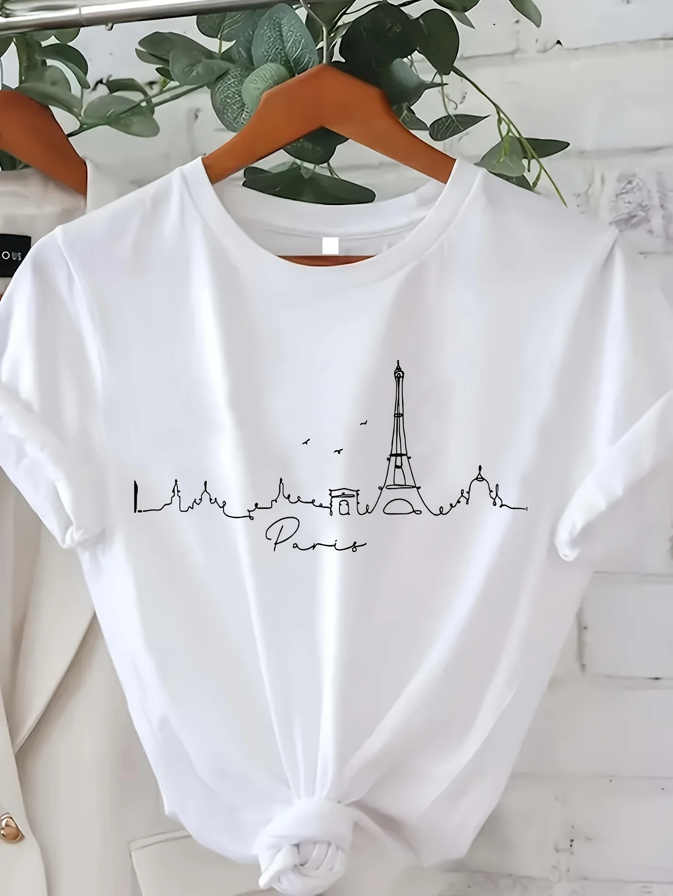 Camiseta con estampado de Parí - Summer Clothing In Paris reseña y precio